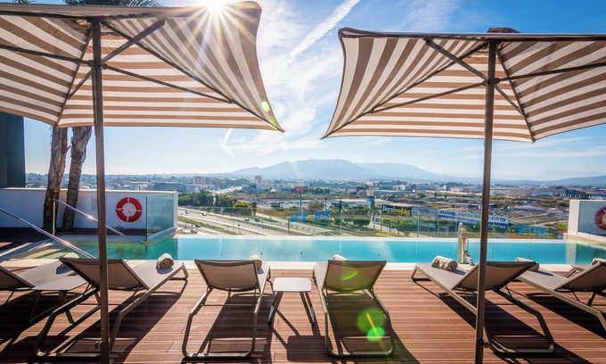 Carretera de Cadiz Hôtel | Hotel Málaga Vibes