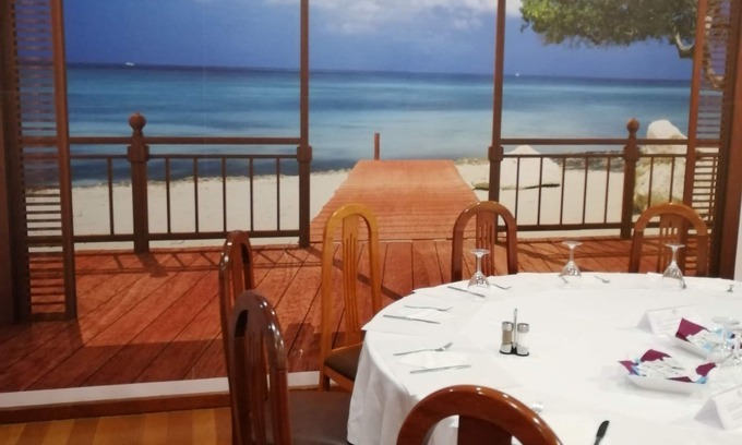 Gambelas Hôtel | Hotel Mónaco