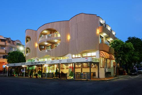 Old Town Hôtel | Hotel Manz 2