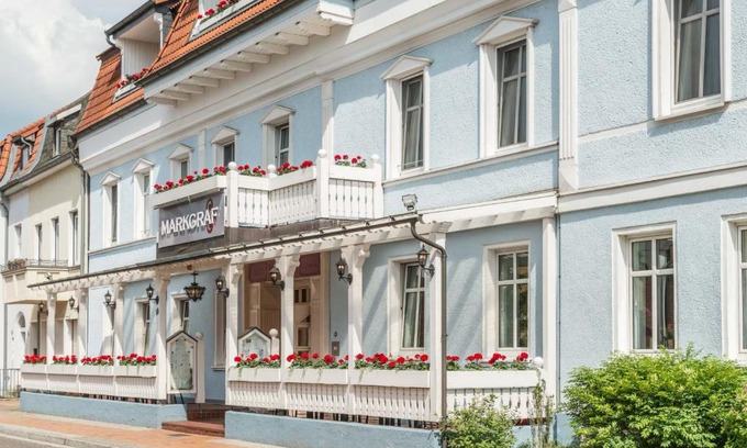 Lehnin Hôtel | Hotel Markgraf