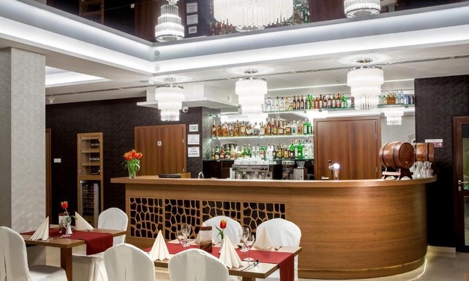 Opatow Hôtel | Hotel Miodowy Młyn