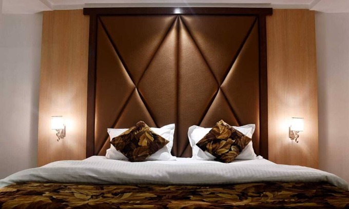 Dahanu Hôtel | Hotel Monarch Center Point near Dahanu Beach, Bordi