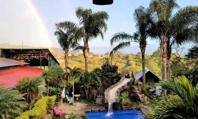 Birri Hôtel | Hotel Monte Campana Heredia