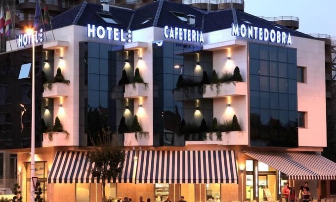 Torrelavega Hôtel | Hotel Montedobra