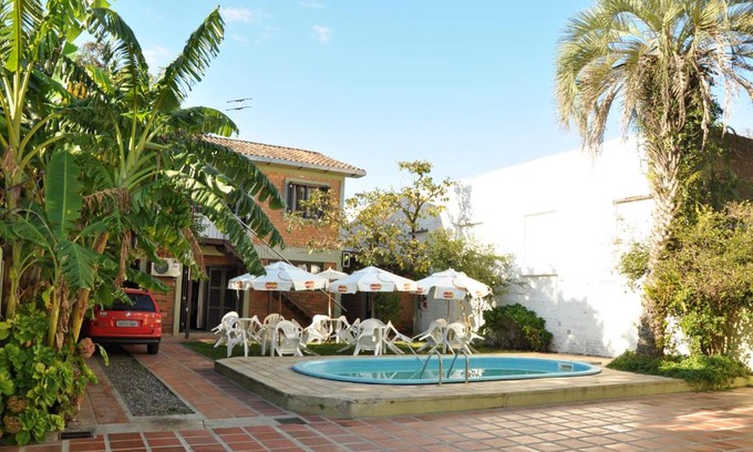 Centro Hôtel | Hotel Nelly