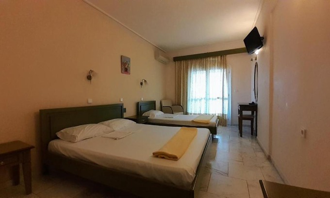 Perigiali Hôtel | Hotel Niras