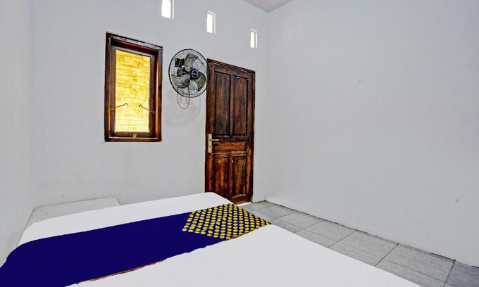 Mojokerto Hôtel | Hotel O Fun Guesthouse Syariah