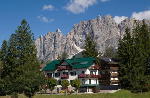 Cortina d'Ampezzo Hôtel | Hotel Oasi