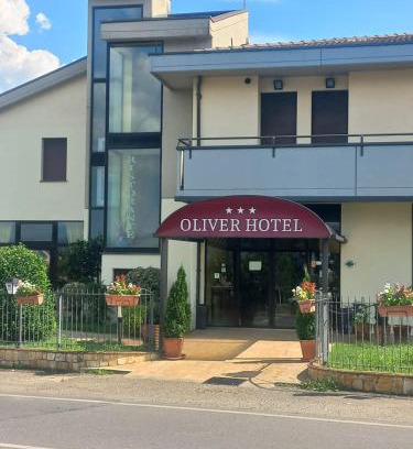 Anghiari Hôtel | Hotel Oliver