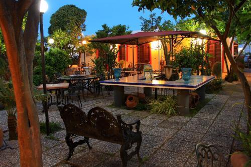 Lipari Historic Centre Hôtel | Hotel Oriente