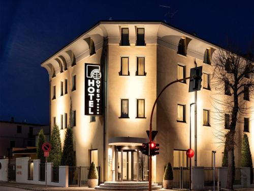 Piacenza Hôtel | Hotel Ovest