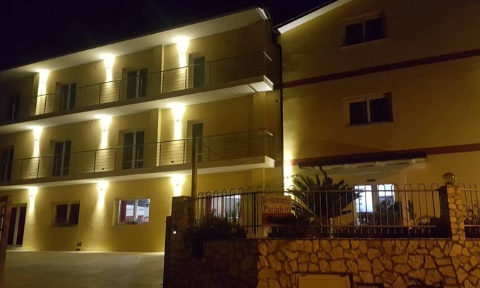 Falerna Hôtel | Hotel Paradiso