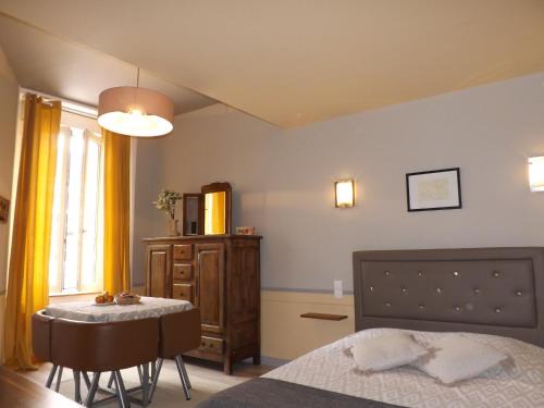 Centre ville - Urbanistes Lit Et Petit-Déjeuner | HOTEL particulier LARIBOISIERE