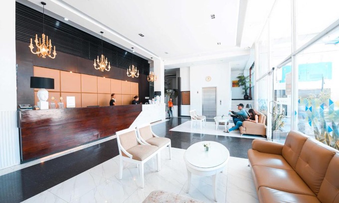 North Reclamation Area Hôtel | Hotel Pier Cuatro