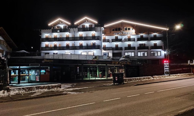 Mazzin Hôtel | Hotel Pizboè