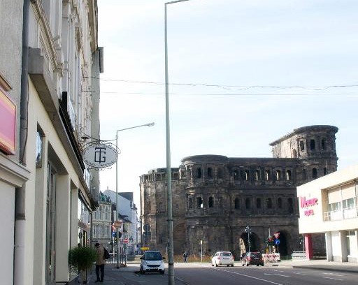 Maximin Hôtel | Hotel Porta Nigra