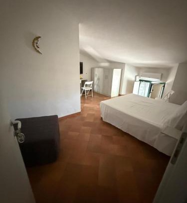 Quartiere XXIV Don Bosco Hôtel | Hotel Poseidonia
