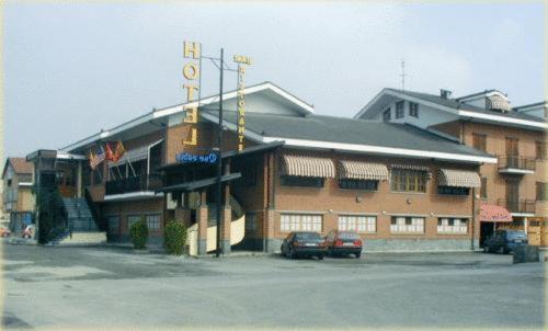 None Hôtel | Hotel Quo Vadis
