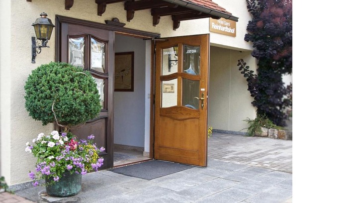 Wolfschlugen Hôtel | Hotel Reinhardtshof Garni