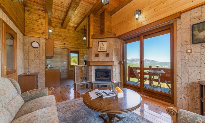 Mojkovac Hôtel | Hotel & Resort Gacka