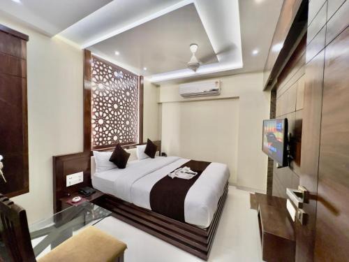 Surat Hôtel | HOTEL REST INN