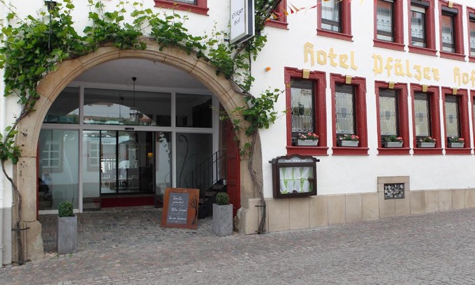 Edenkoben Hôtel | Hotel-Restaurant Pfälzer Hof