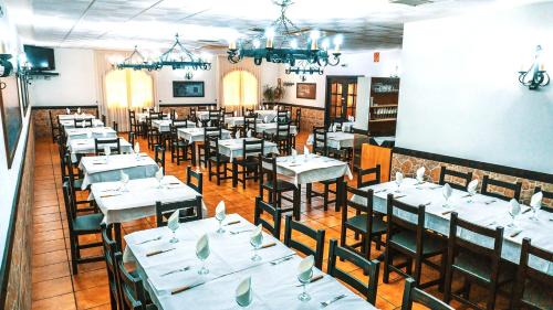 Corella Hôtel | Hotel Restaurante Caracho