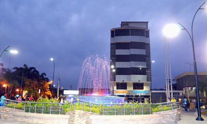 Huaquillas Hôtel | Hotel Restaurante LA HABANA