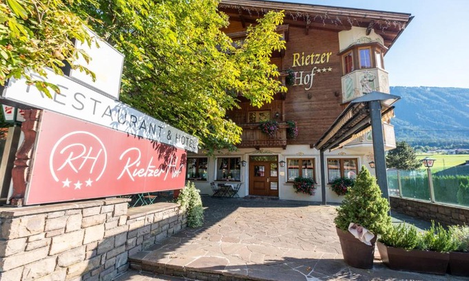 Rietz Hôtel | Hotel Rietzer Hof