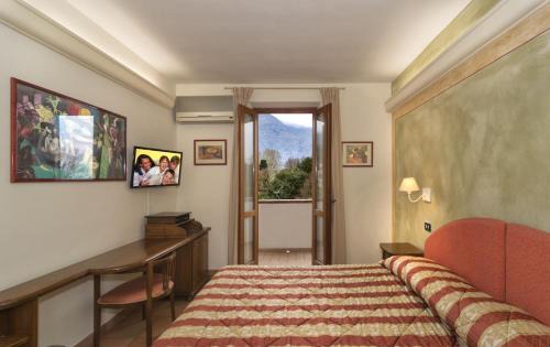 Santa Maria del Giudice Maison | Hotel Ristorante da Carlos