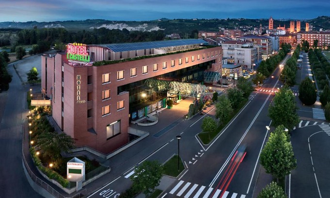 Langhe and Roero Hôtel | Hotel Ristorante I Castelli
