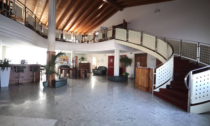 San Genesio ed Uniti Hôtel | Hotel Riz