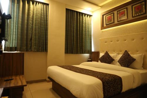 Ahmedabad Maison | HOTEL RK PALACE