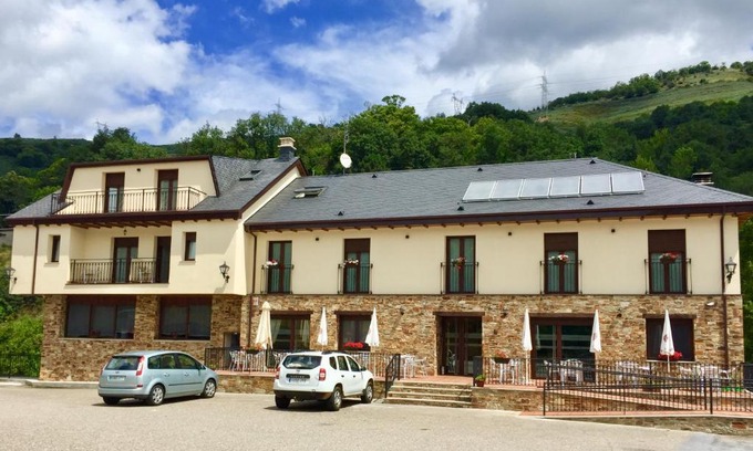 Trabadelo Hôtel | Hotel Rural Nova Ruta