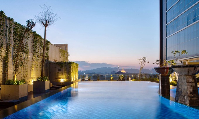 Gresik Hôtel | Hotel Santika Gresik