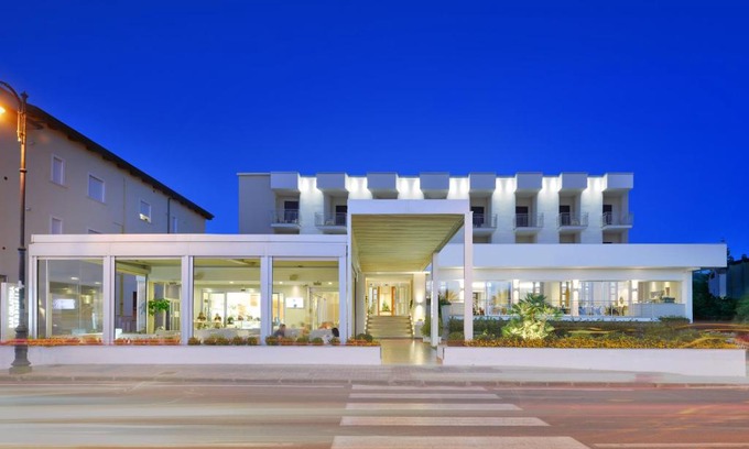 Agropoli Hôtel | Hotel Serenella