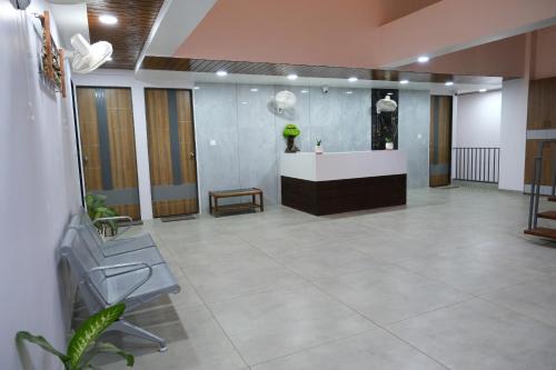 Rajpipla Hôtel | HOTEL SHREE RAM