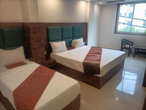 South West Hôtel | Hotel SSD Le-Mount Plaza Near IGI Airport Delhi