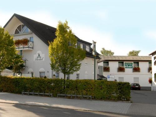 Roedermark Hôtel | Hotel Sterkel