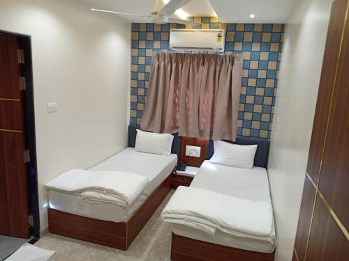 Ahmednagar Hôtel | Hotel Suvarnam Residency
