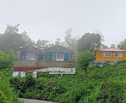 Amritpur Hôtel | Hotel The Surya Inn Uttarakhand