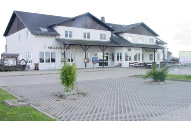Friesdorf Maison | Hotel und Gasthaus Rammelburg-Blick
