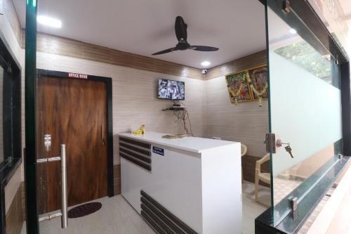 Rajahmundry Hôtel | HOTEL VALLABHA RESiDENCY
