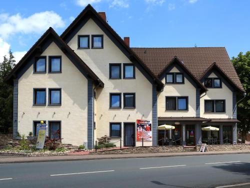 Lauenfoerde Hôtel | Hotel Vier Spitzen