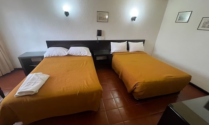 Morelia Hôtel | Hotel Villa Capr, 2 camas dobles 4 Huéspedes