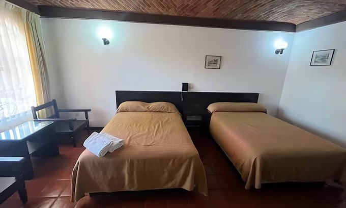 Morelia Appartement | Hotel Villa Capri, 2 double beds 4 Guests