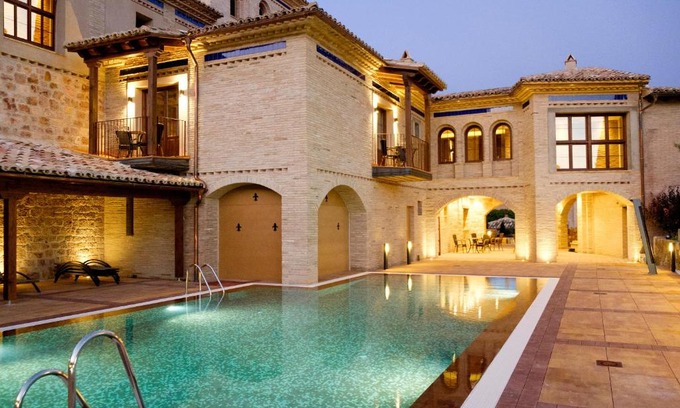 Alquezar Hôtel | Hotel Villa de Alquézar