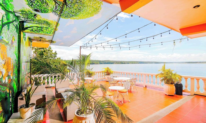 Flores Hôtel | Hotel Villa del Lago