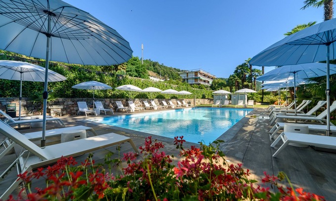 Meina Hôtel | Hotel Villa Paradiso