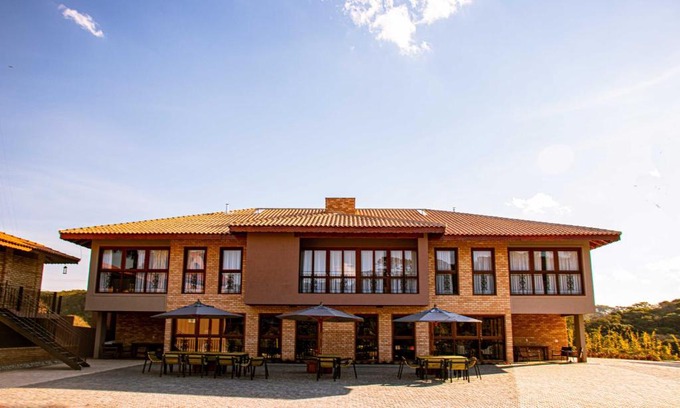 Ribeirao Branco Hôtel | Hotel Vinícola Davo